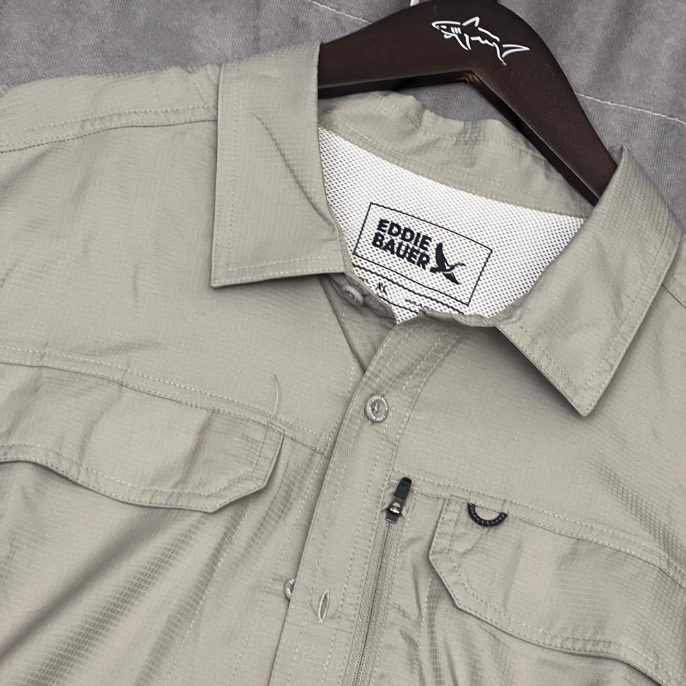 Eddie Bauer Fishing Shirt Mens XL Grey New Short Sleeve Ripstop Utility EB007166
